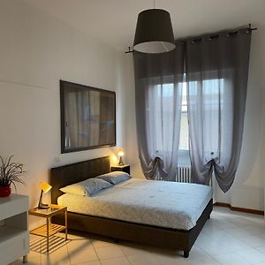 Camera grande con letto king size
